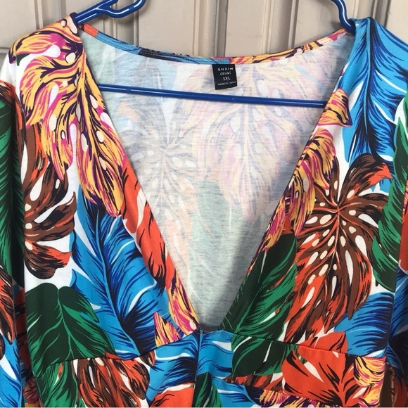 Plus Pretty Shein Dress Sz1XL Tropical Print Raised Hem Deep V Neck Long Sleeves - Picture 4 of 6